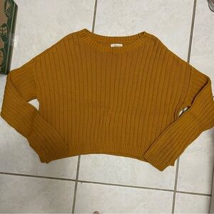 203. LA Heart Burnt Orange Sweater Size Medium